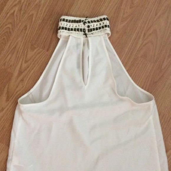 Top - Picture 2 of 2